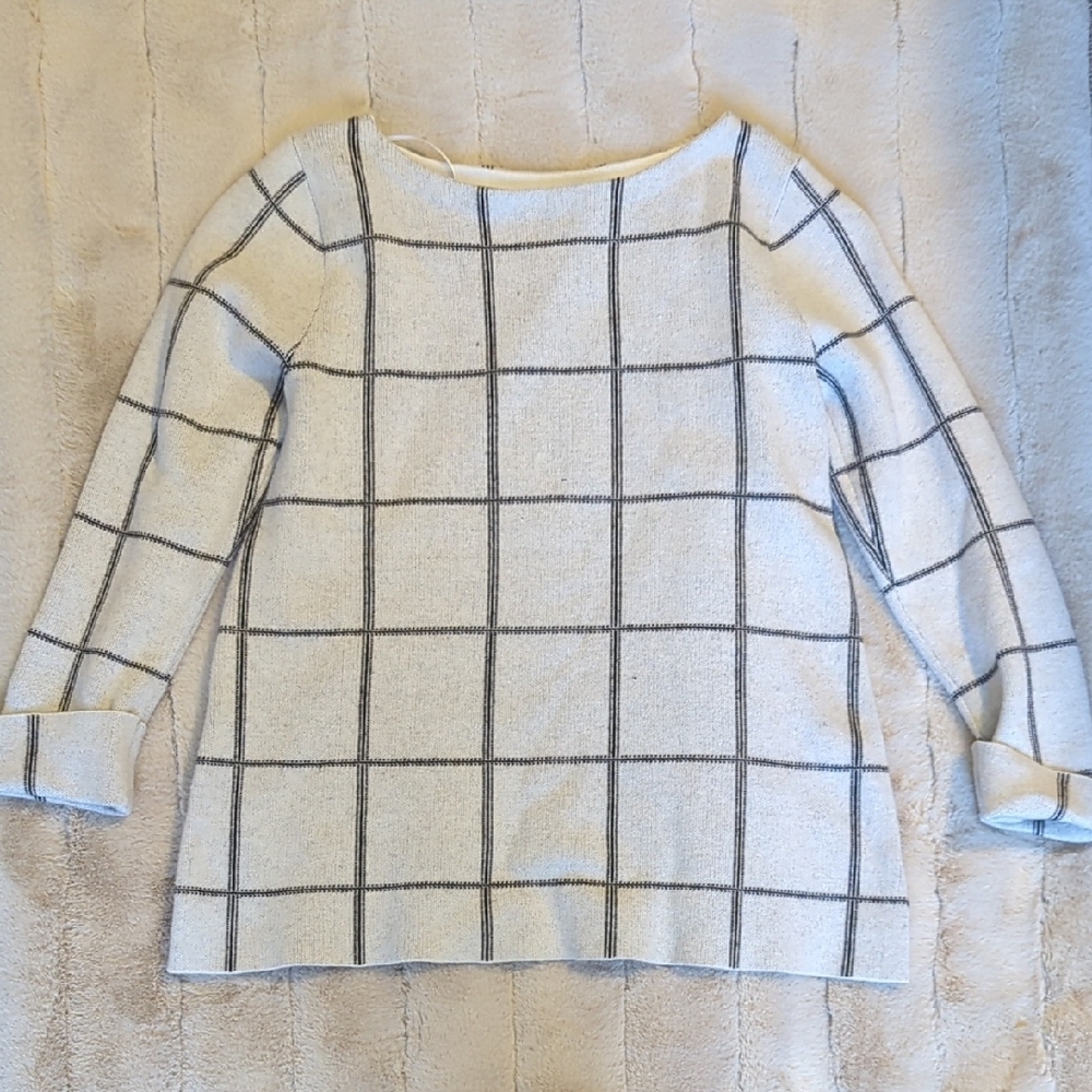 Tahari Women's Grid Pattern Sweater - Cream and Gray
